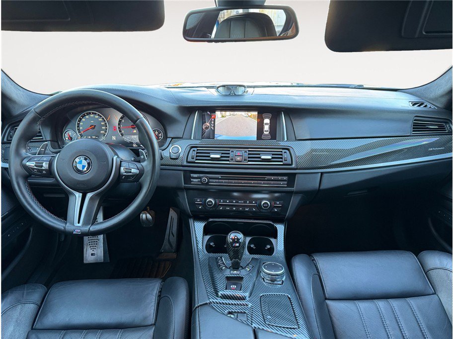 Used 2016 BMW M5 RWD image 10