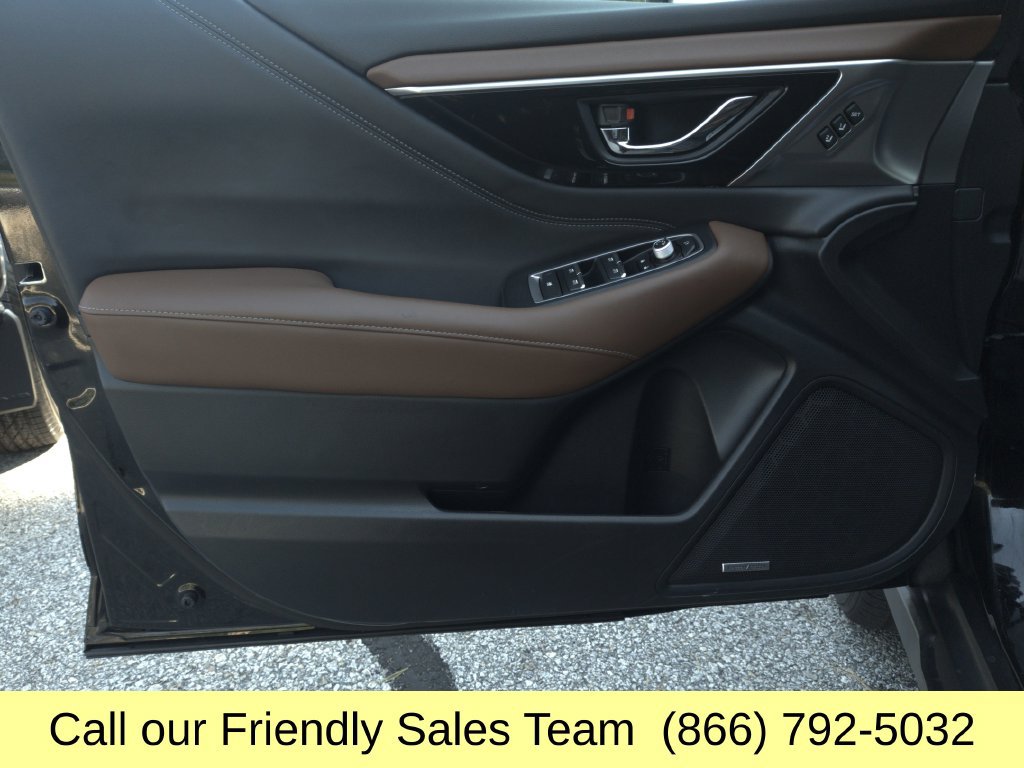 Used 2020 Subaru Outback Touring AWD/4WD image 11