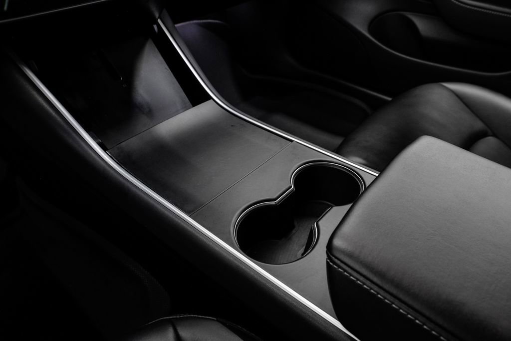 Used 2018 Tesla Model 3 Long Range image 27