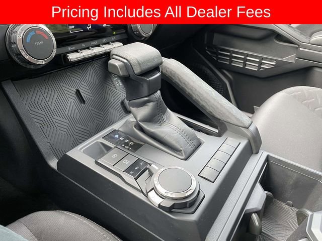 Used 2025 Toyota Tacoma SR AWD/4WD image 28
