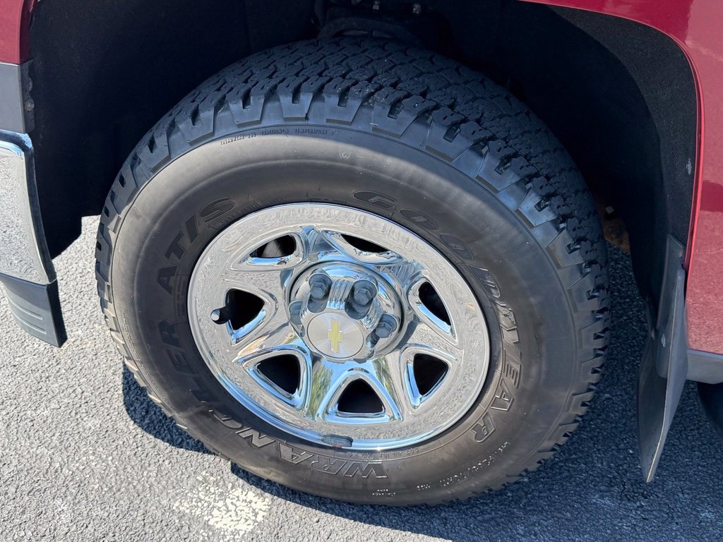 Used 2014 Chevrolet Silverado 1500 W/T RWD image 30