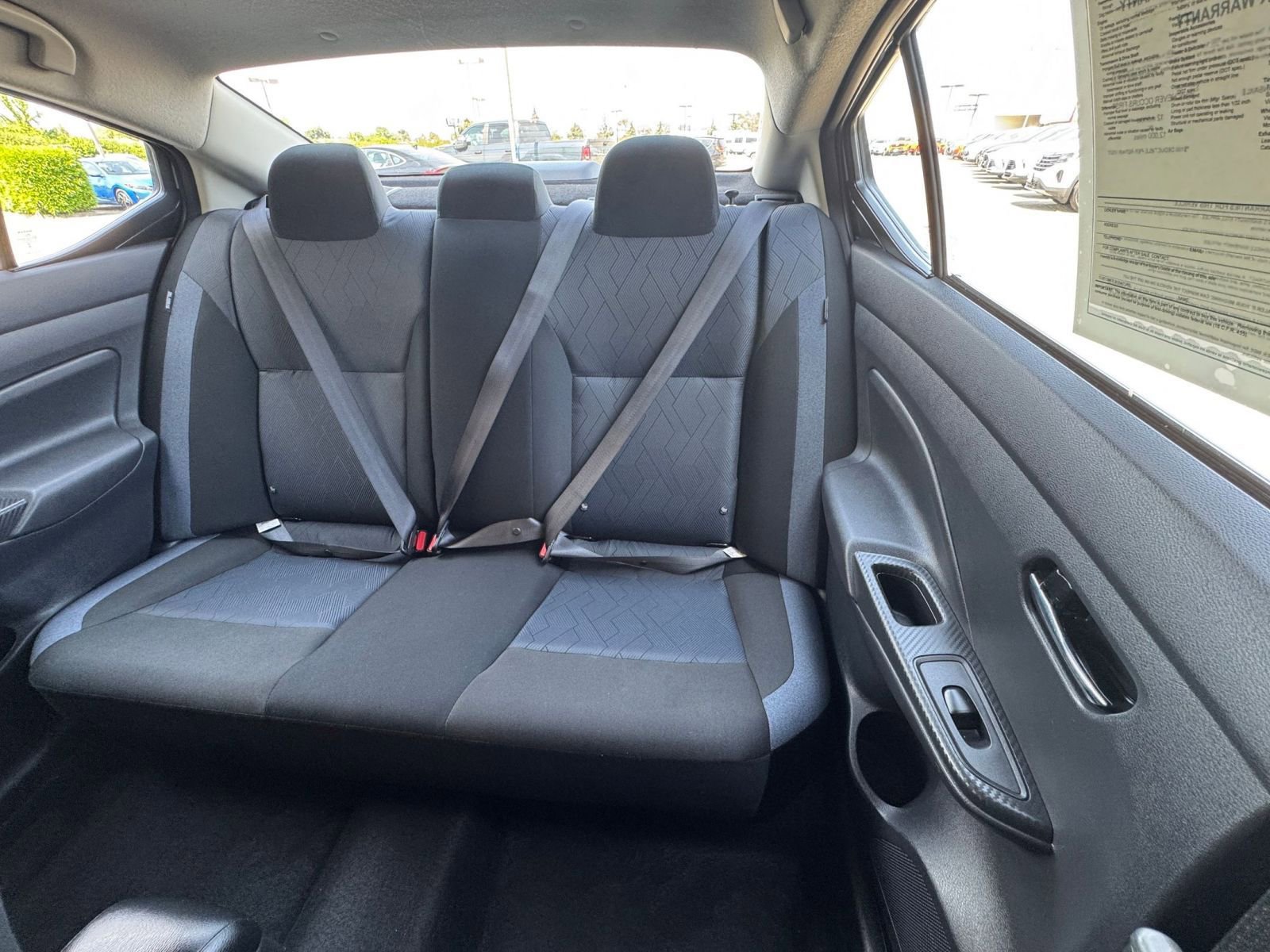 Used 2025 Nissan Versa SV image 38