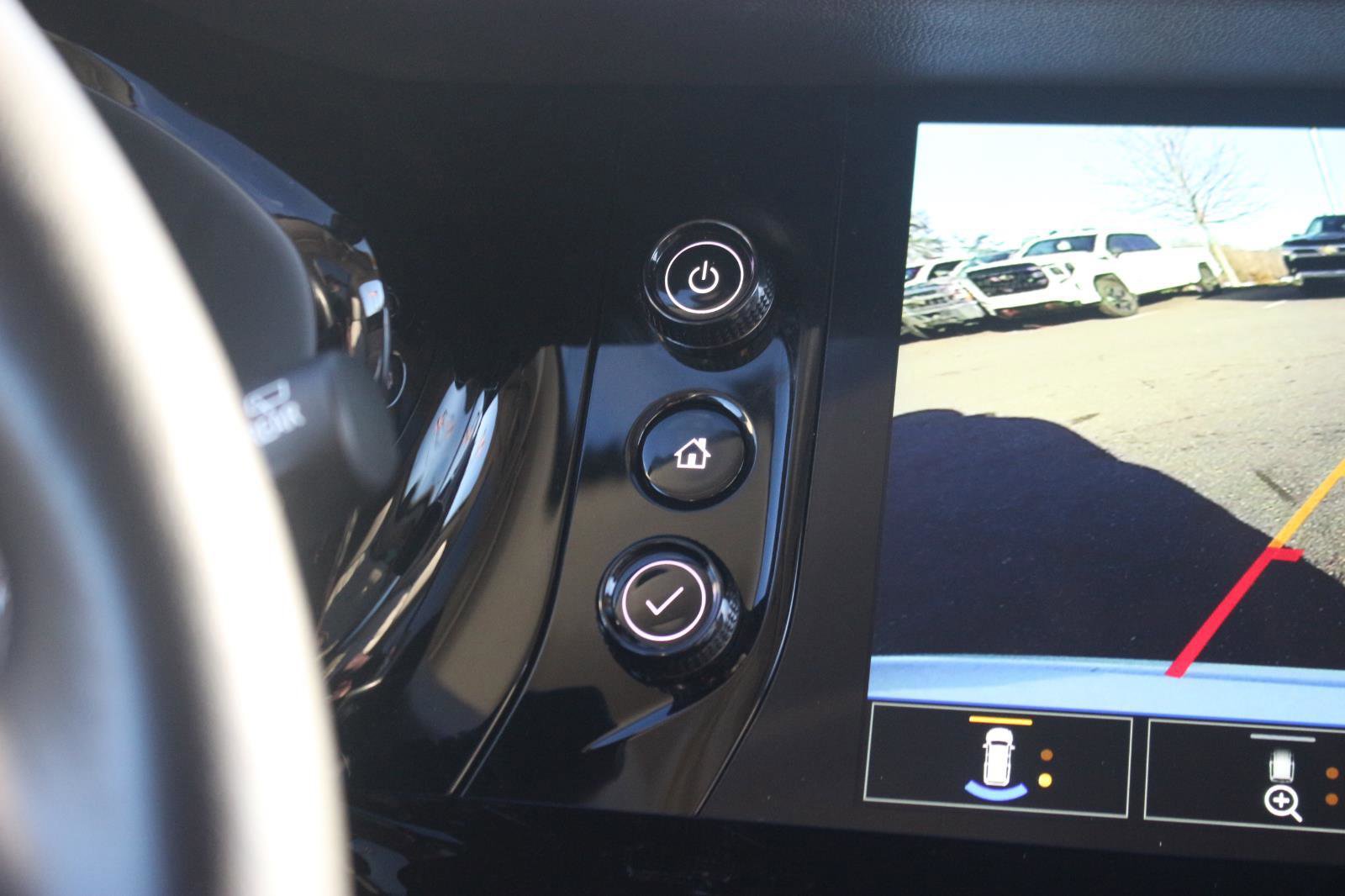 Used 2022 Buick Envision Avenir w/ Safety Package image 26