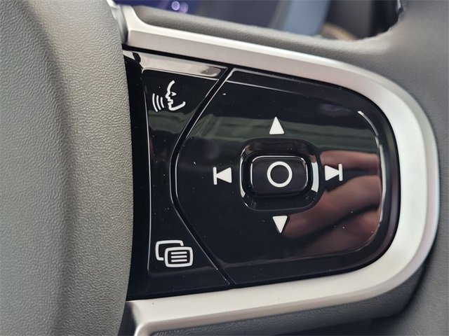 New 2026 Volvo XC60 B5 Core w/ Protection Package Premier image 30