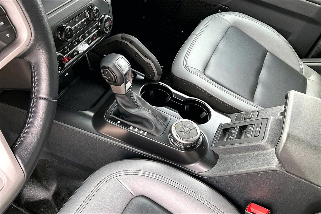 Used 2024 Ford Bronco Big Bend image 15