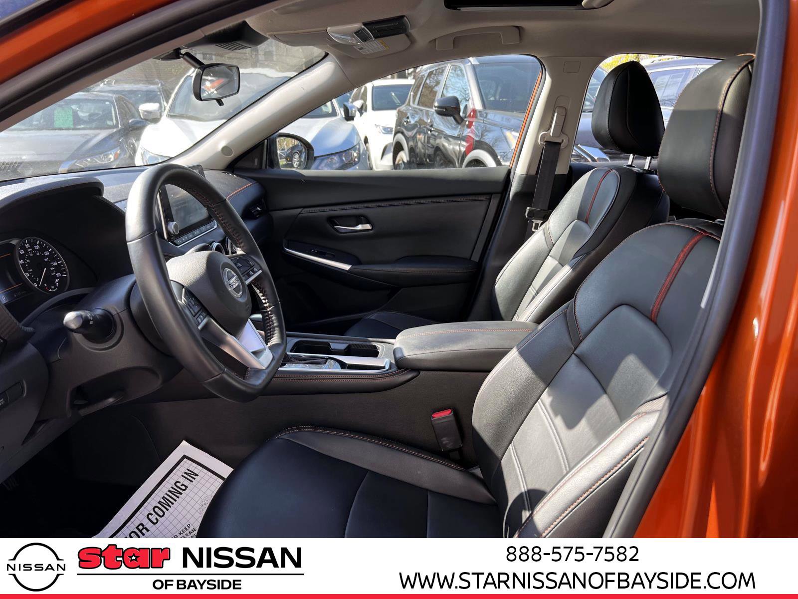 Used 2022 Nissan Sentra SR w/ SR Premium Package image 17