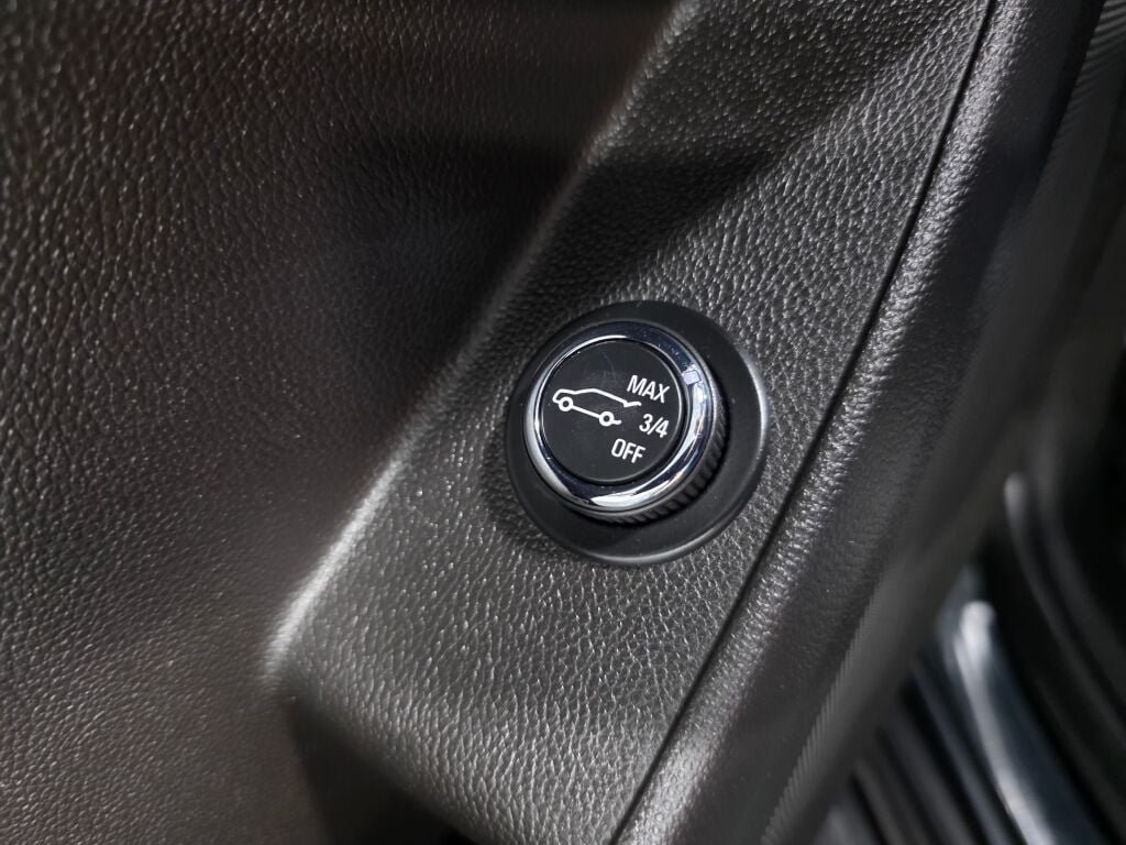 Used 2019 Chevrolet Traverse LT AWD/4WD image 19