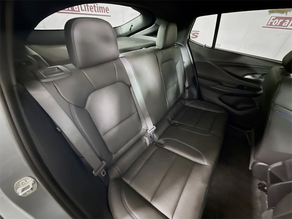 Used 2024 Buick Envista Sport Touring w/ Convenience I Package image 30