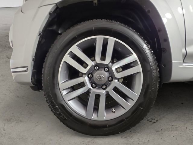 Used 2017 Toyota 4Runner Limited image 14