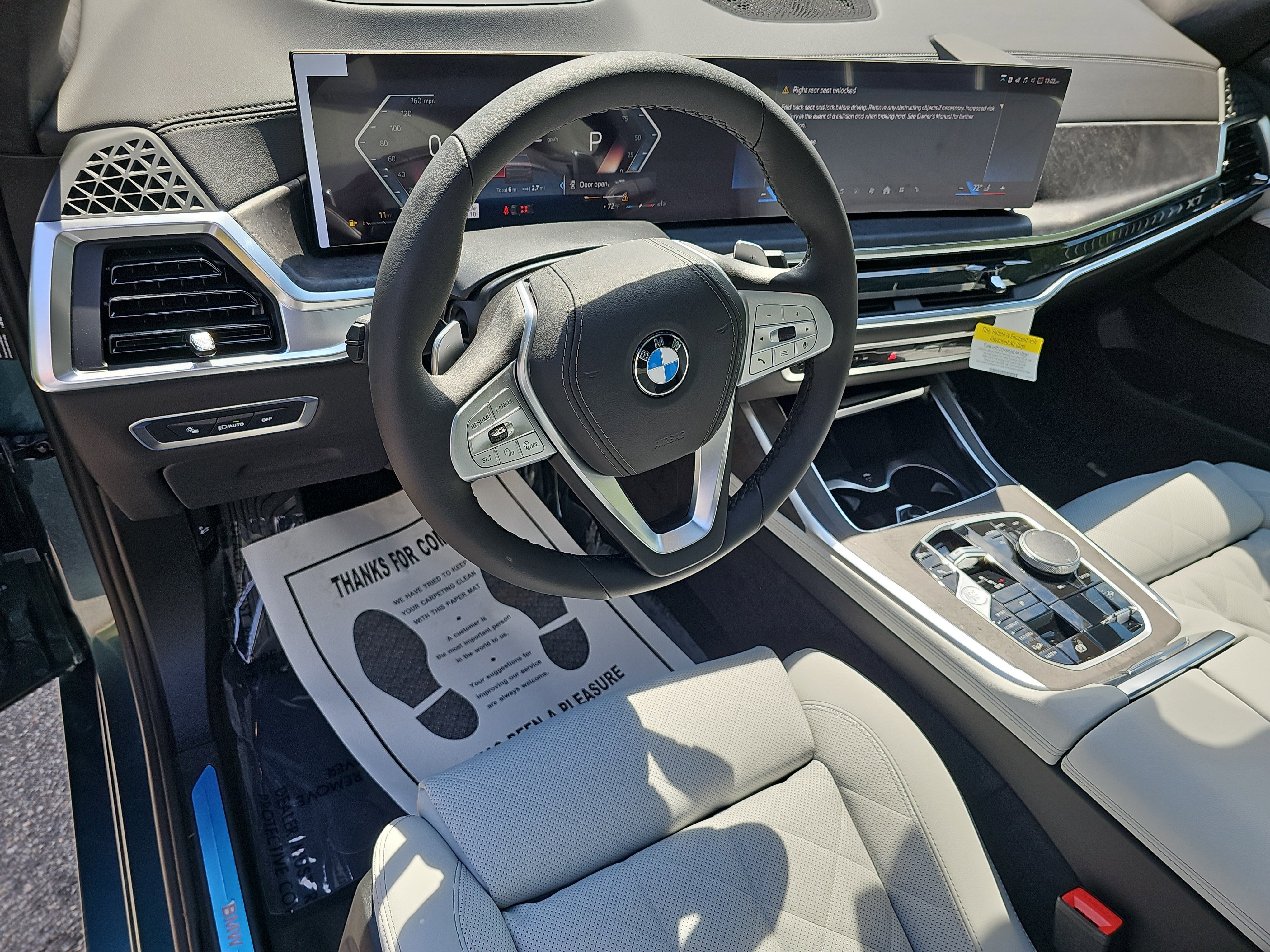 New 2026 BMW X7 xDrive40i w/ Premium Package image 18