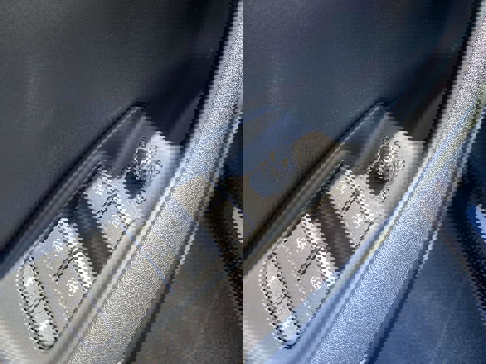 Used 2017 Audi Q7 3.0T Premium w/ Towing Package image 20