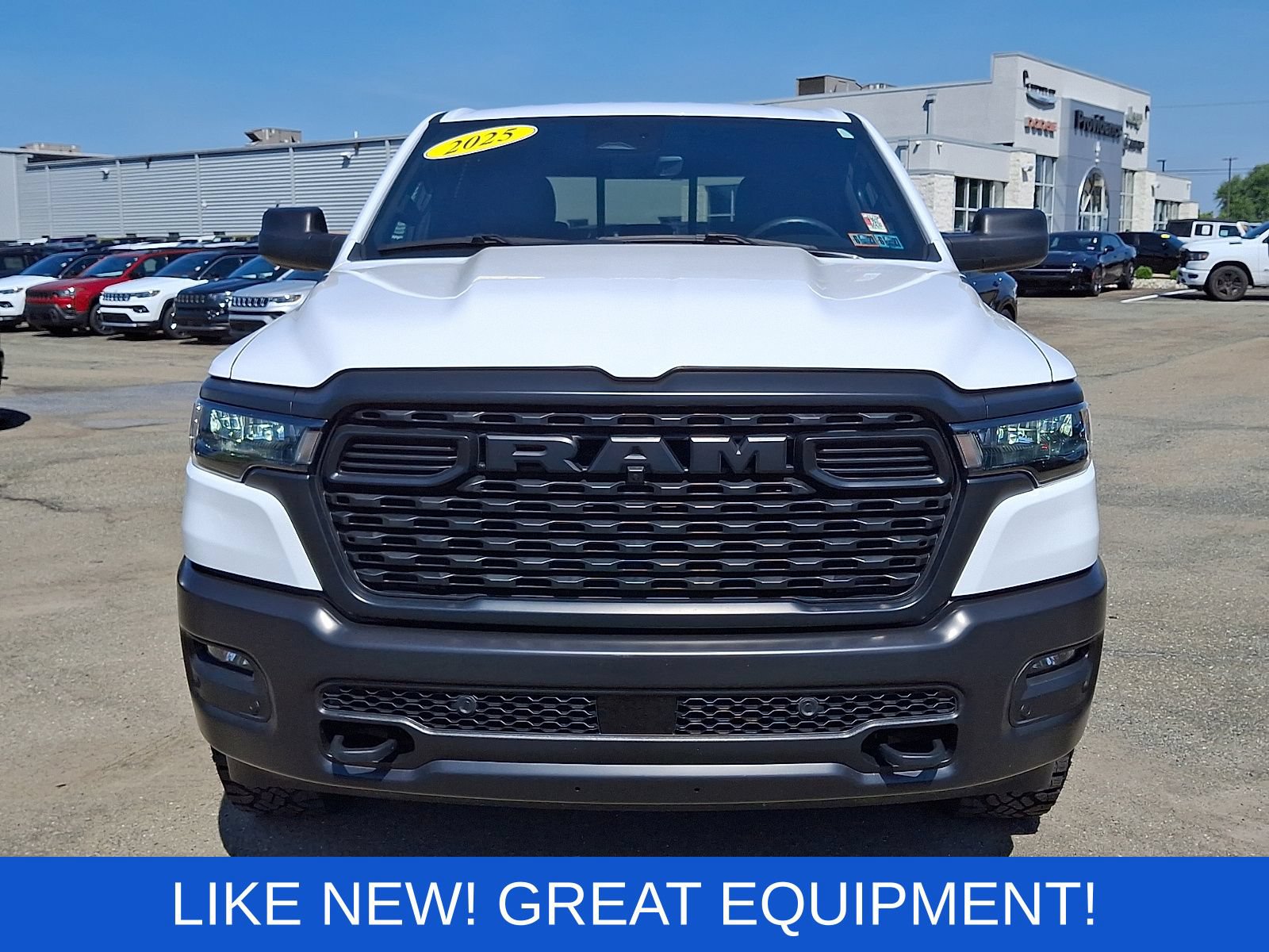 Used 2025 RAM 1500 Warlock AWD/4WD image 2