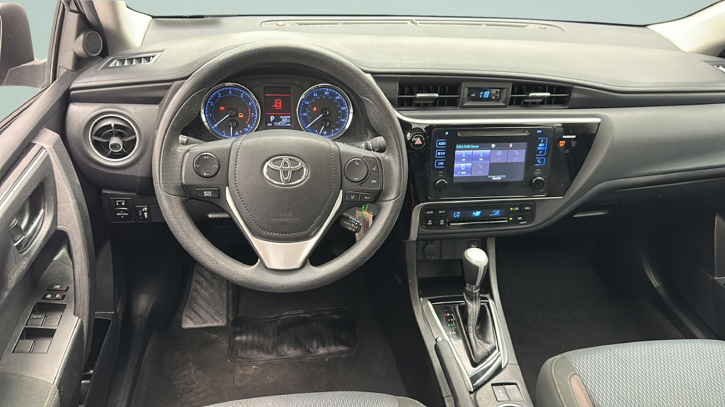 Used 2017 Toyota Corolla LE FWD image 10