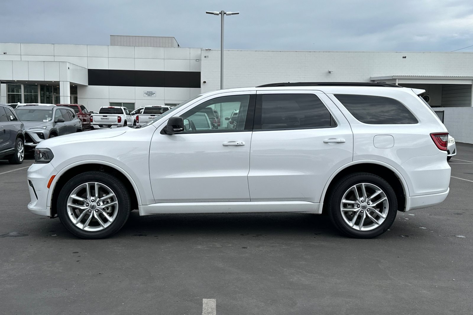 Used 2023 Dodge Durango GT image 7