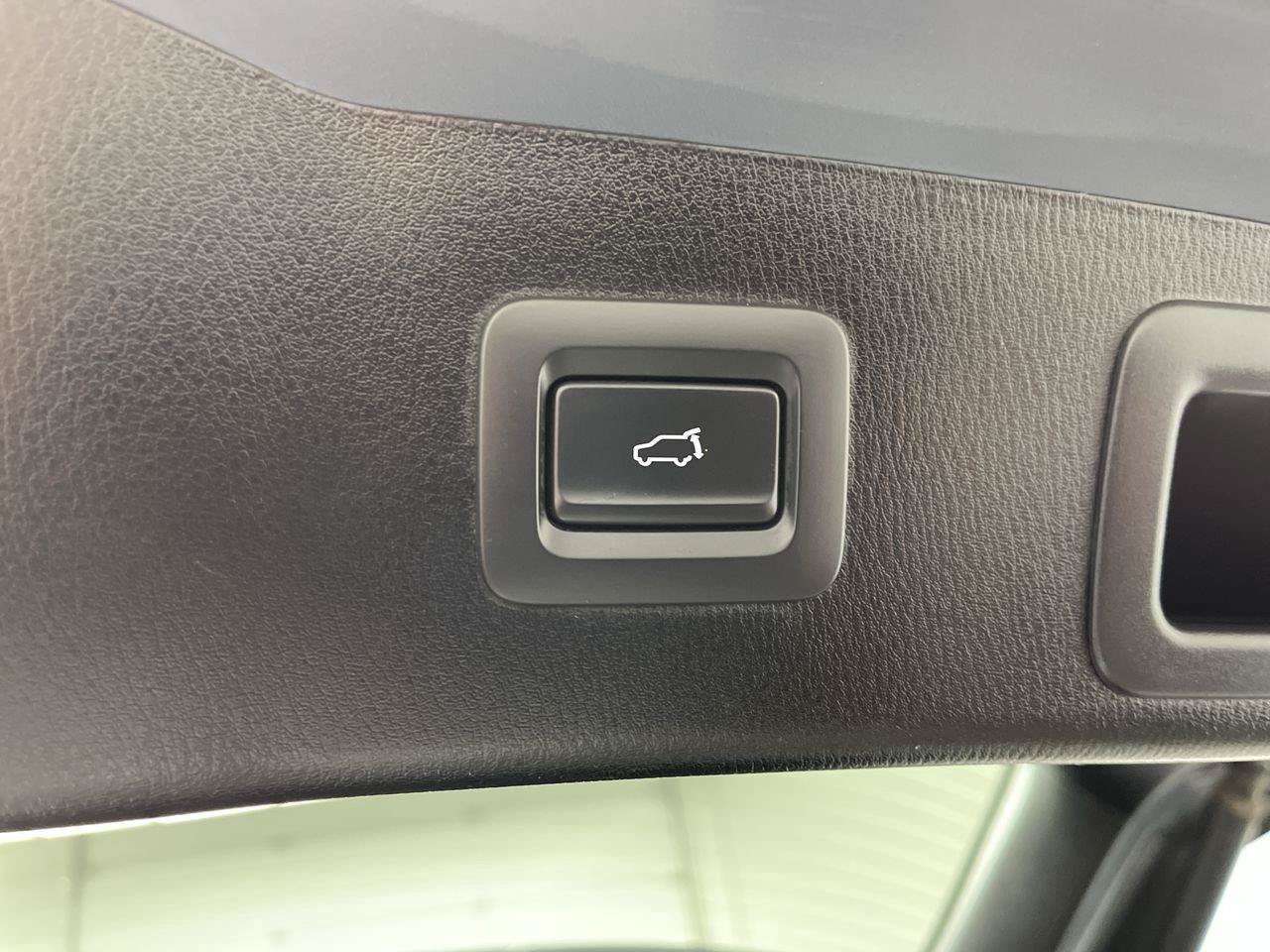 Certified 2025 MAZDA CX-5 Carbon Edition AWD/4WD image 5
