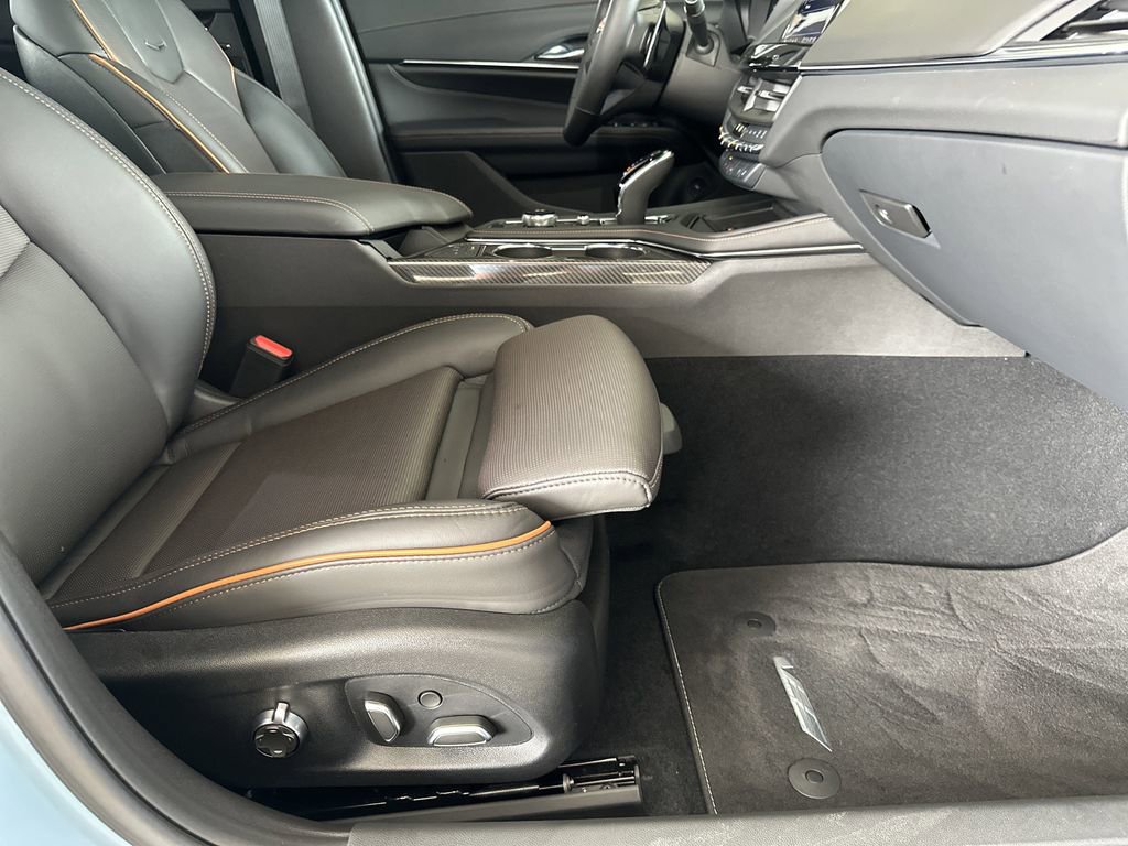 Certified 2025 Cadillac CT4 V image 45