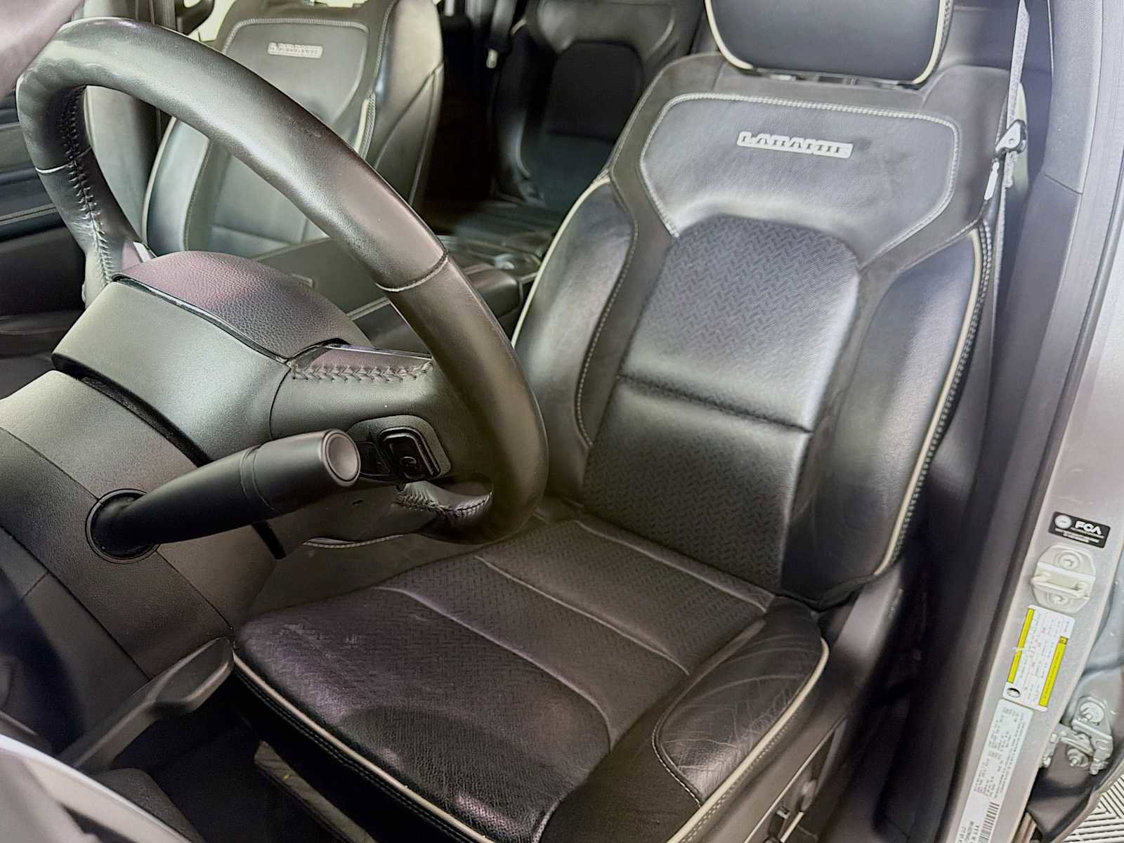 Used 2024 RAM 1500 Laramie RWD image 17