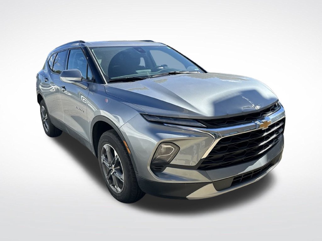 Used 2024 Chevrolet Blazer LT w/ Convenience Package FWD image 6