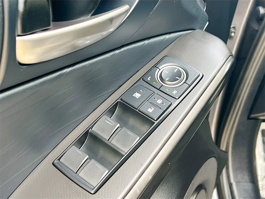 Used 2022 Lexus IS 350 F Sport w/ Accessory Package image 17