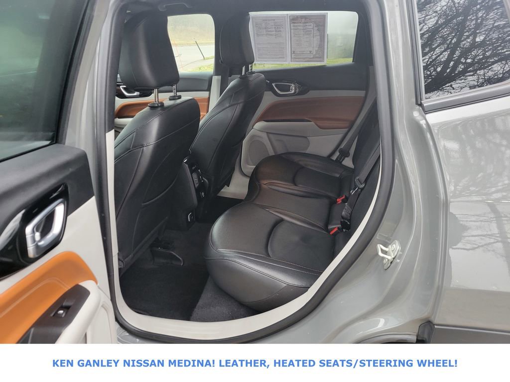 Used 2023 Jeep Compass Limited image 40