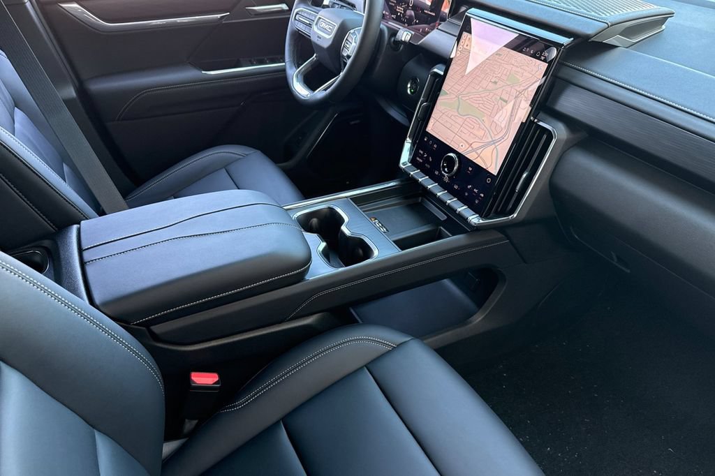 New 2027 GMC Acadia Elevation w/ Black Edition AWD/4WD image 18