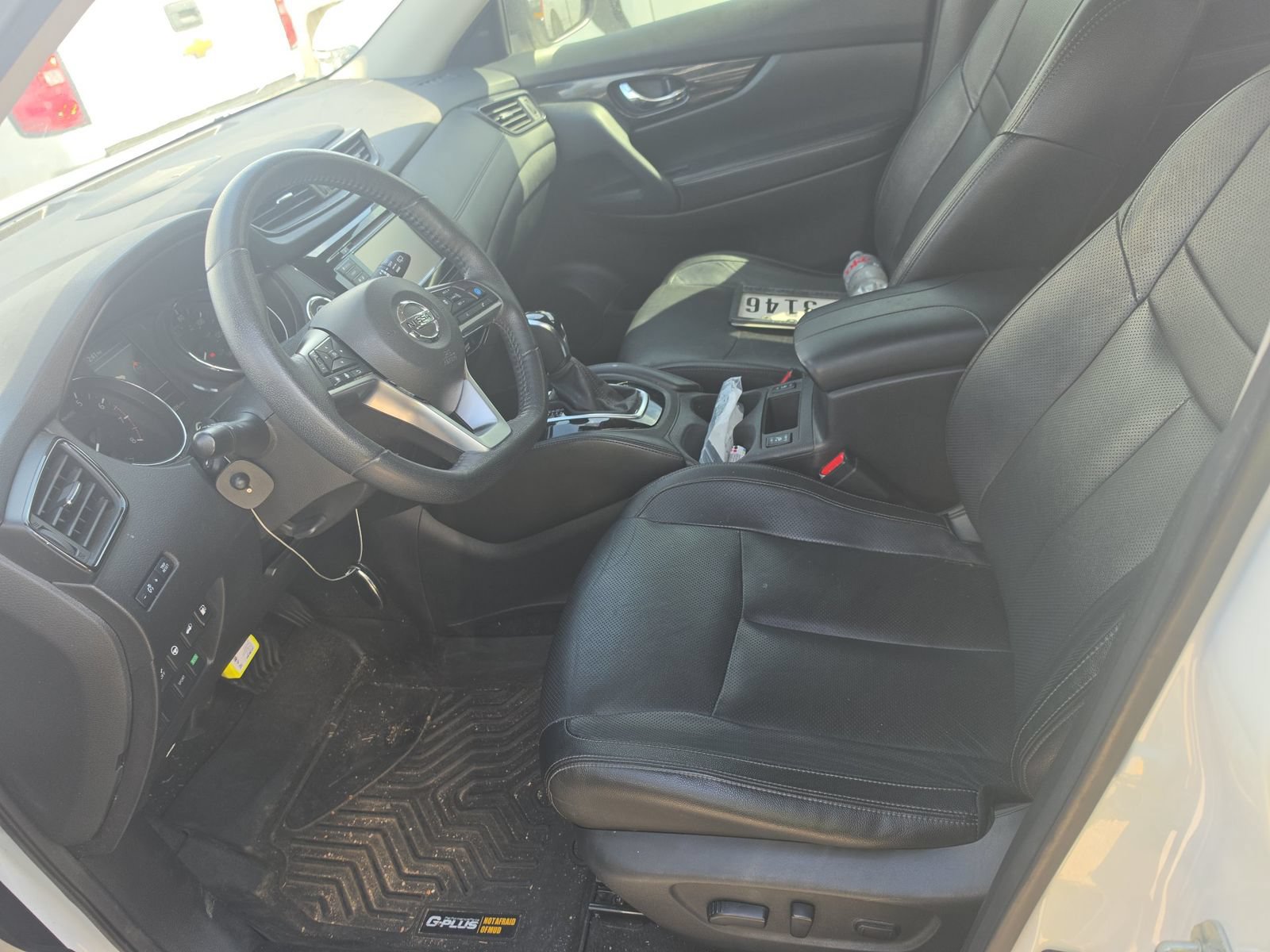 Used 2019 Nissan Rogue SL w/ Premium Package FWD image 5