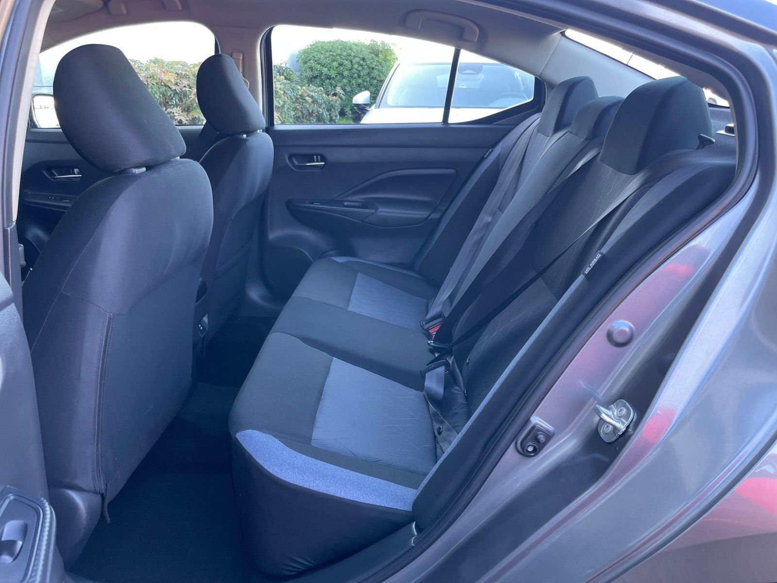 Used 2025 Nissan Versa SV image 24