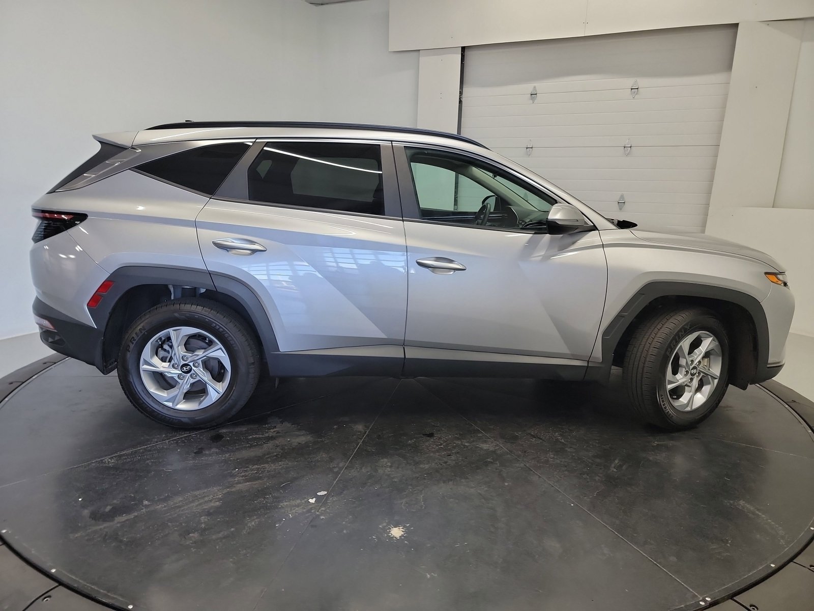Used 2023 Hyundai Tucson SEL AWD/4WD image 11
