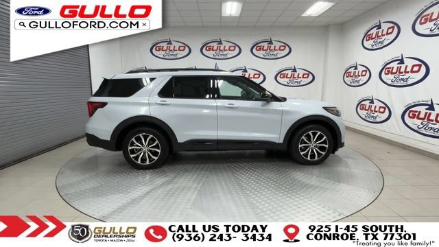 Used 2026 Ford Explorer ST-Line AWD/4WD image 9