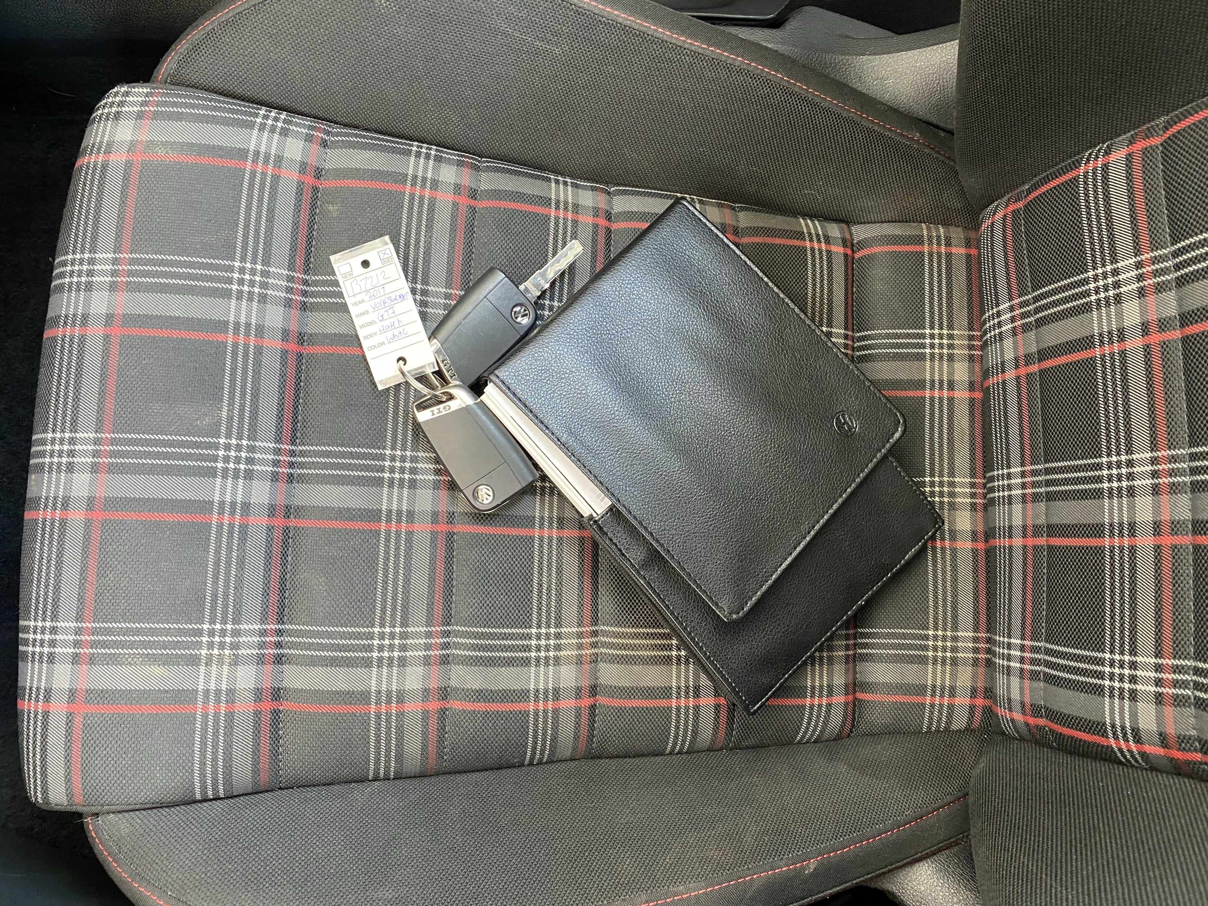 Used 2017 Volkswagen GTI Sport image 9