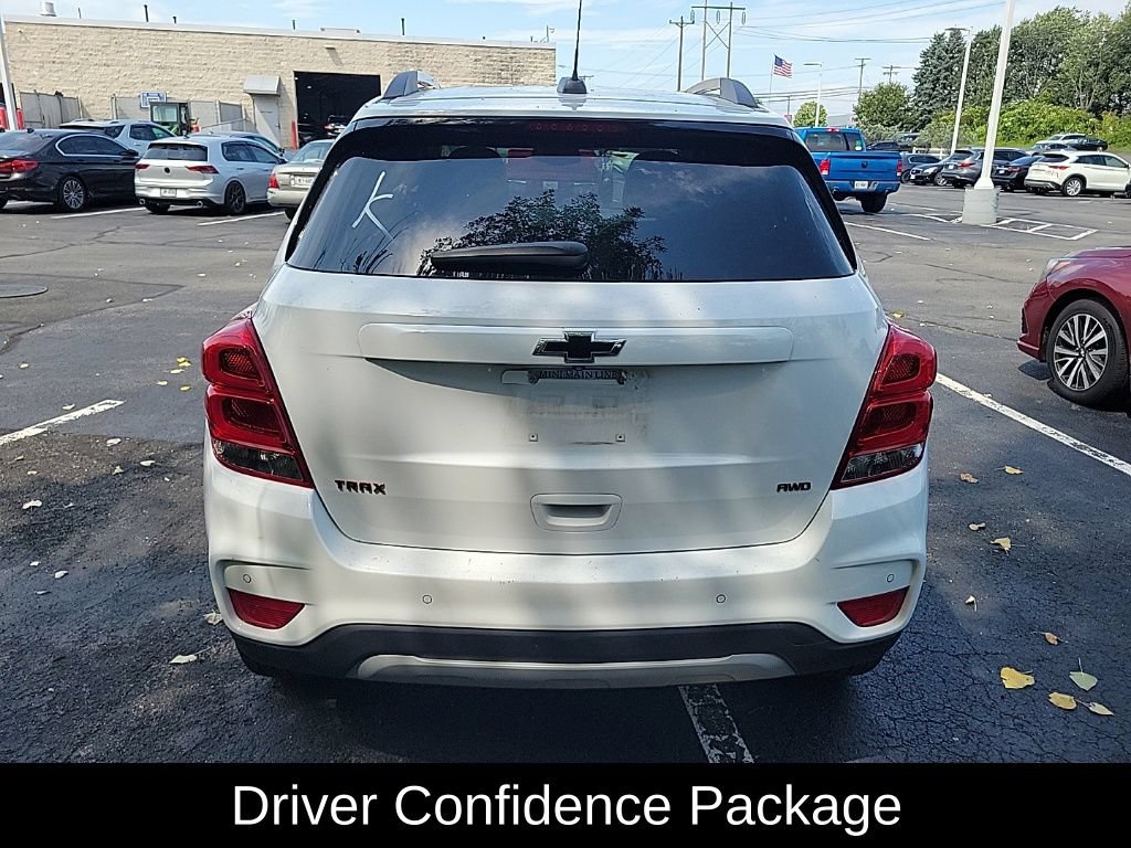 Used 2018 Chevrolet Trax LT w/ Redline Edition AWD/4WD image 4