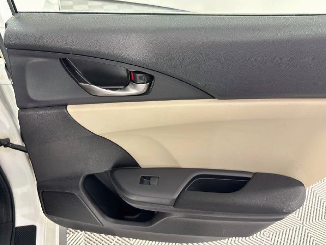 Used 2018 Honda Civic Sport image 24