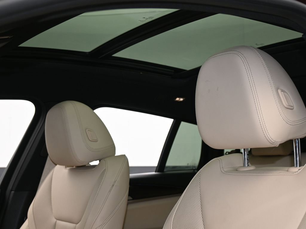 Used 2022 BMW X4 xDrive30i w/ Convenience Package image 11