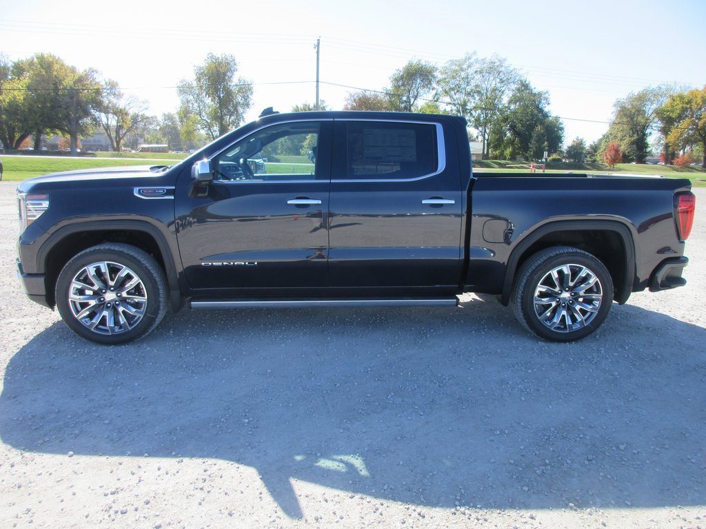 New 2026 GMC Sierra 1500 Denali w/ Denali Reserve Package image 10