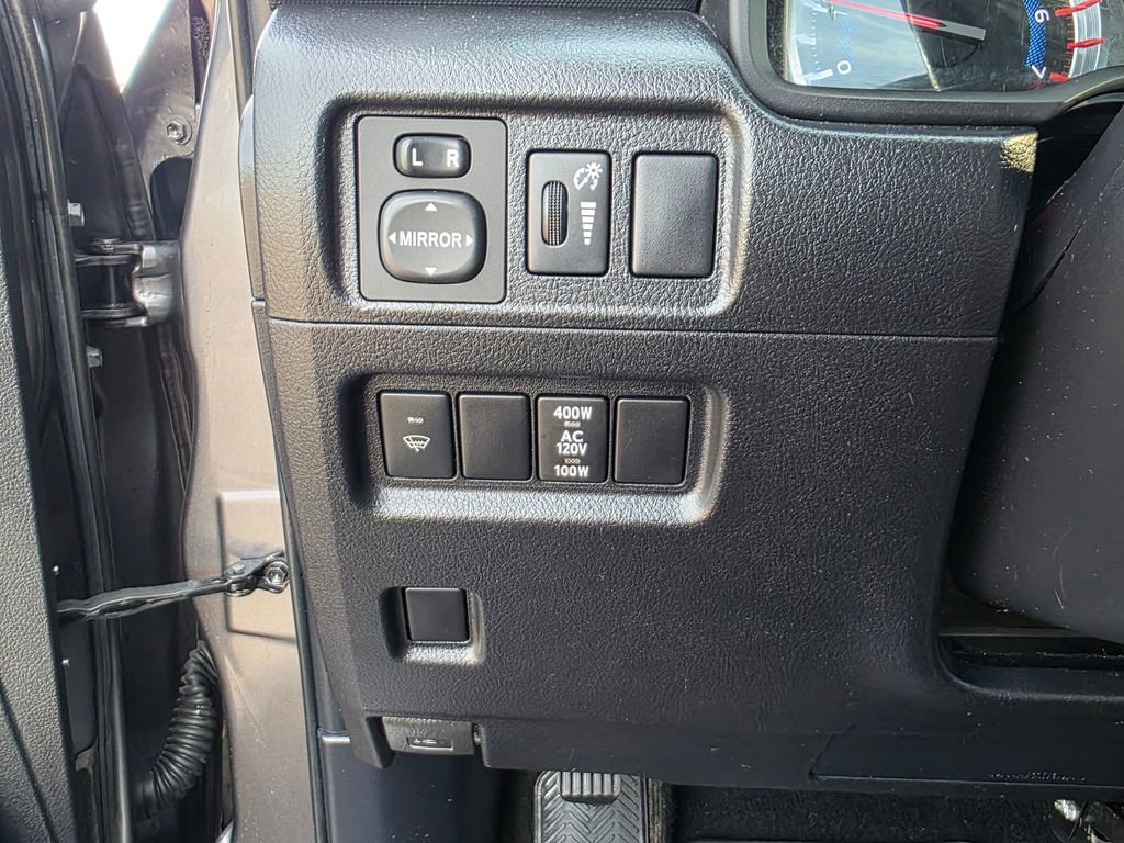 Used 2015 Toyota 4Runner SR5 image 13