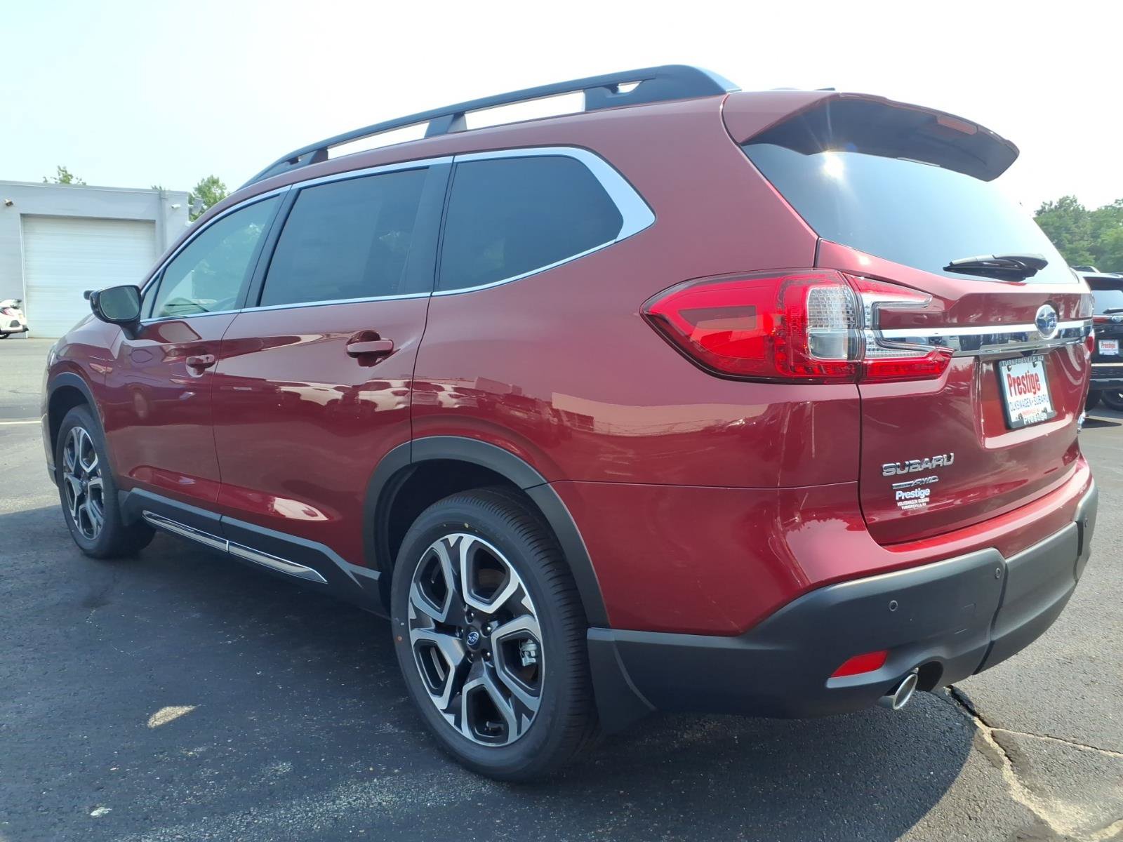 New 2026 Subaru Ascent Limited AWD/4WD image 3
