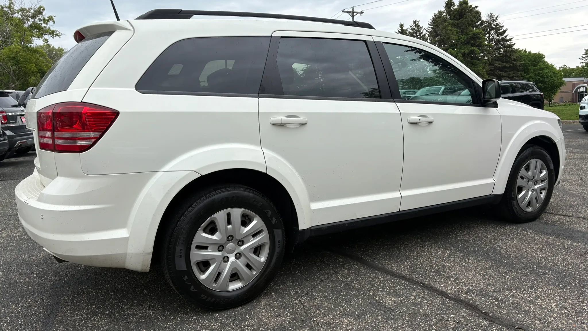 Used 2020 Dodge Journey SE FWD image 10