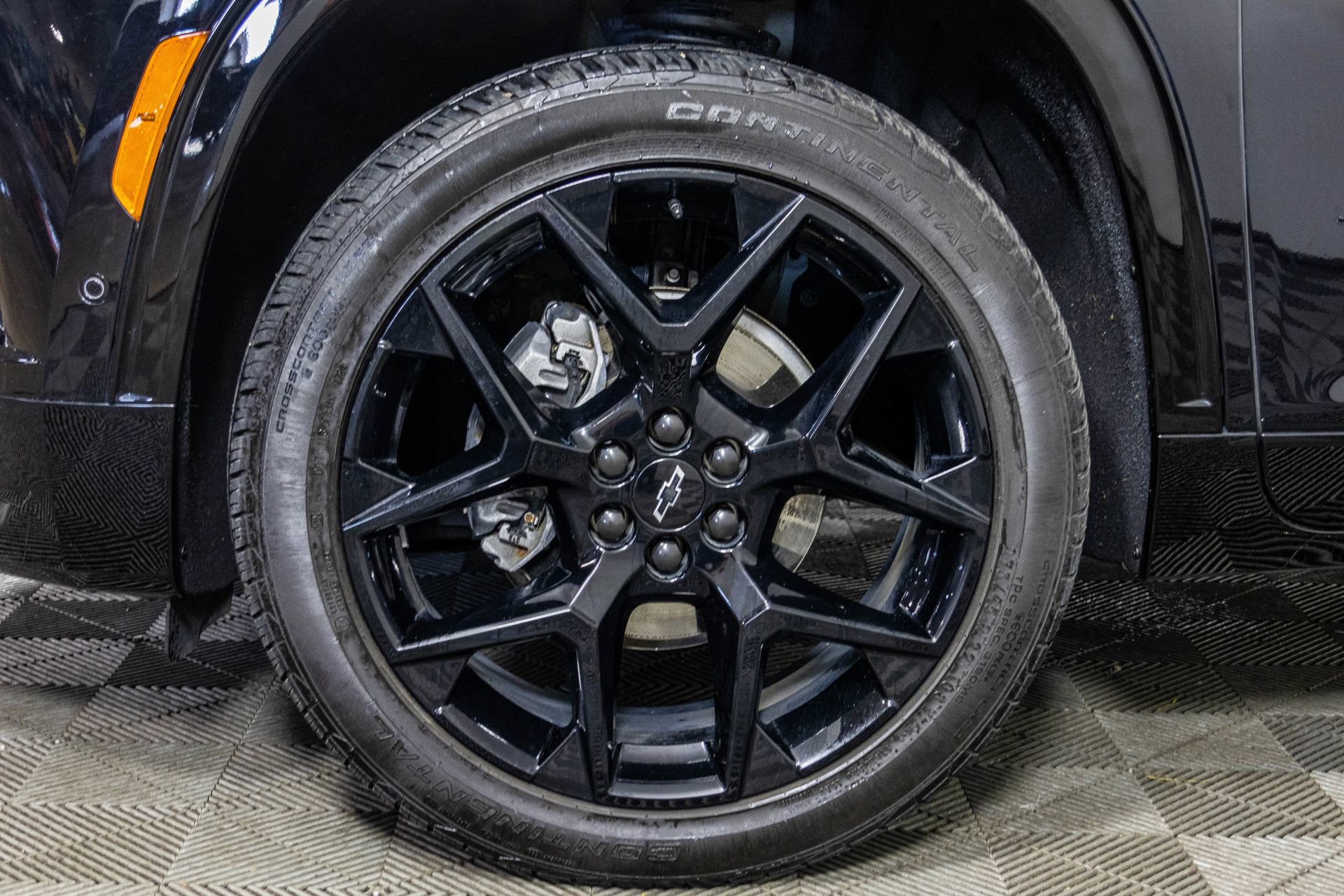 Used 2024 Chevrolet Traverse RS FWD image 56