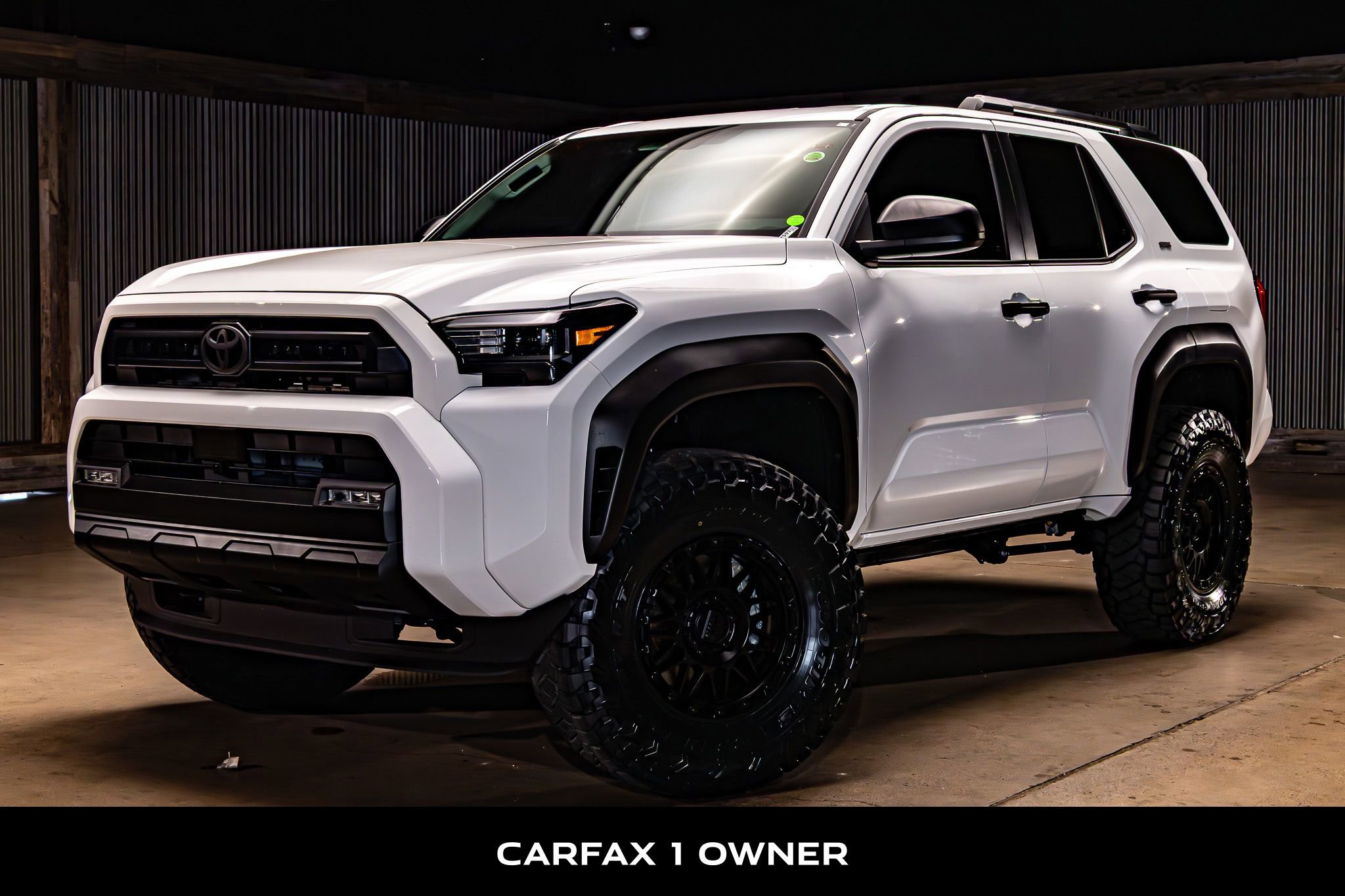 Used 2025 Toyota 4Runner SR5 AWD/4WD image 5