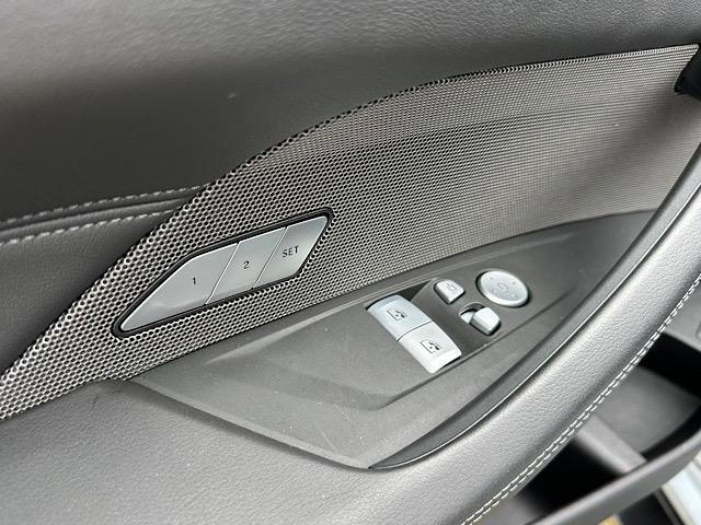 Used 2025 BMW M4 xDrive Competition AWD/4WD image 20