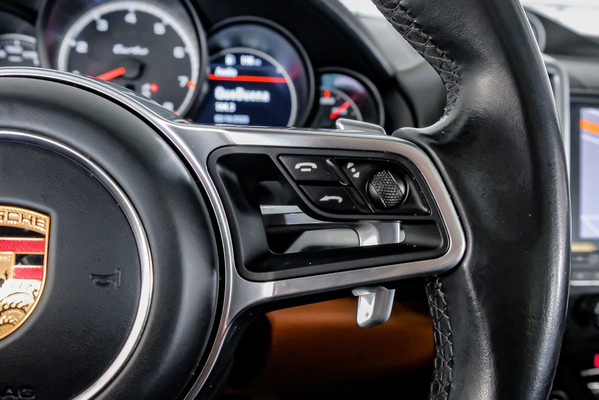 Used 2018 Porsche Cayenne Turbo image 16