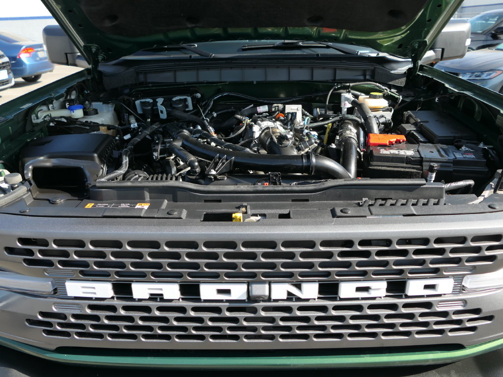 Used 2023 Ford Bronco Badlands w/ Sasquatch Package AWD/4WD image 29
