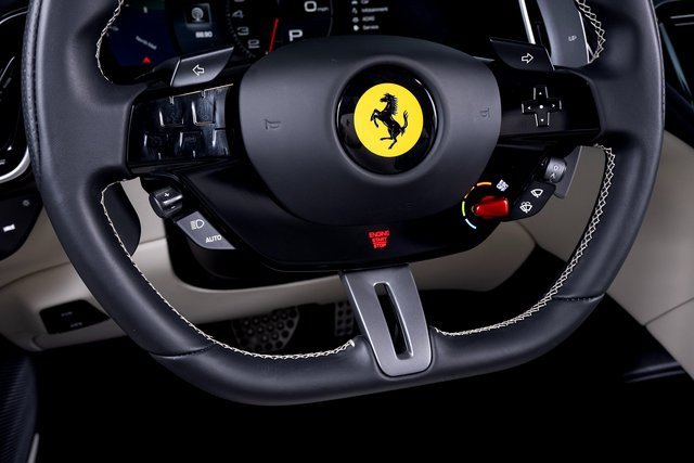 Used 2025 Ferrari Roma Spider image 33