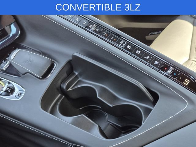 Used 2023 Chevrolet Corvette Z06 w/ Stealth Interior Trim Package RWD image 18