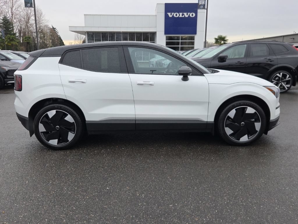 New 2026 Volvo EX30 Plus w/ Protection Package Premier AWD/4WD image 9