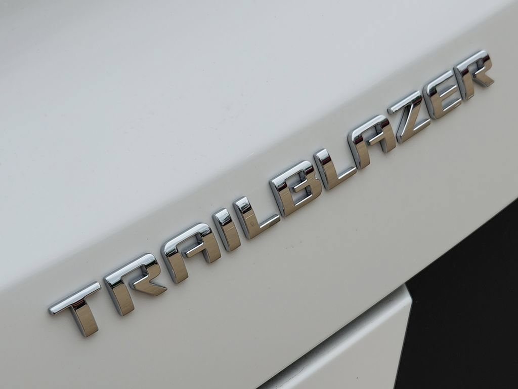 New 2026 Chevrolet TrailBlazer LS w/ LS Convenience Package FWD image 7