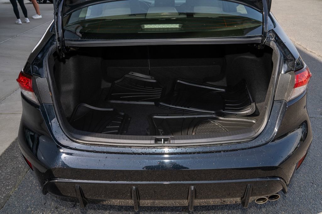 Used 2023 Toyota Corolla SE image 5