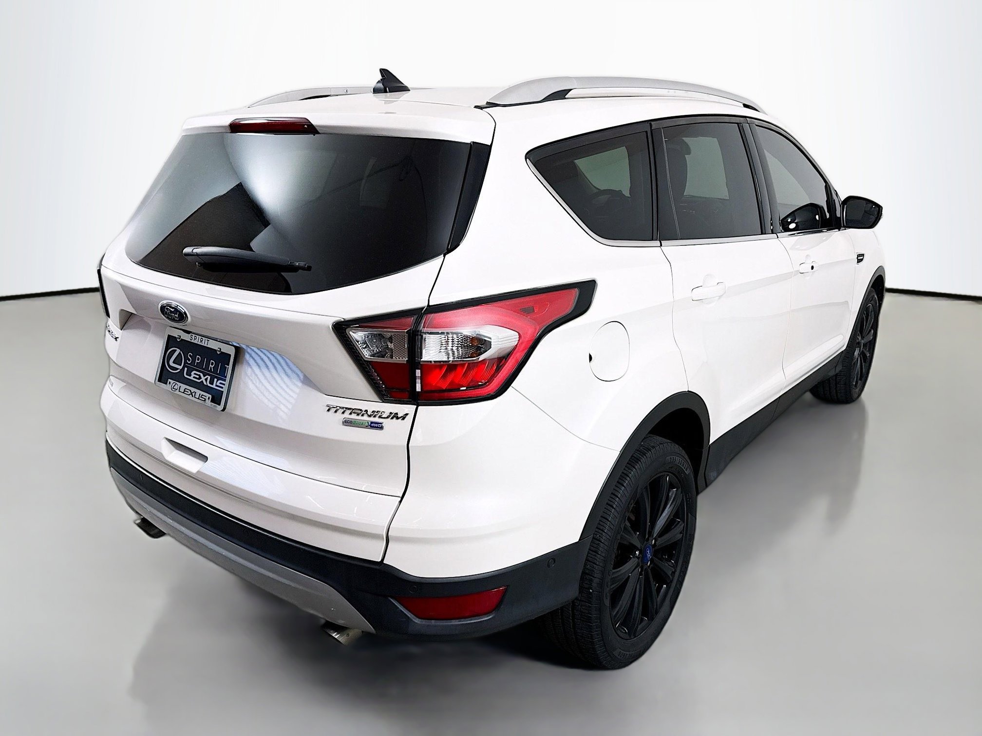Used 2018 Ford Escape Titanium image 7