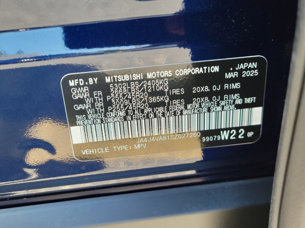 New 2025 Mitsubishi Outlander SE image 36