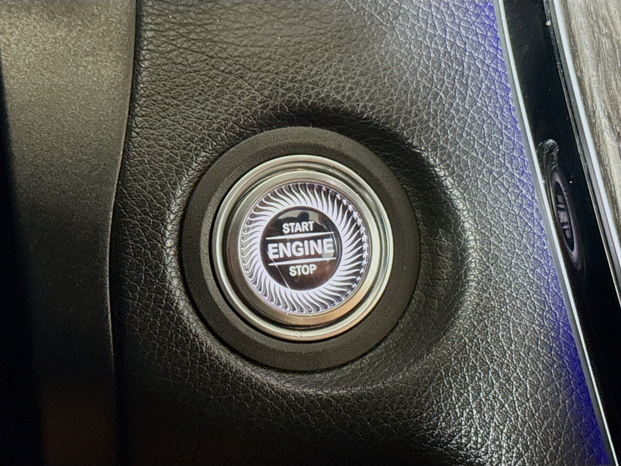 Used 2020 Mercedes-Benz C 300 4MATIC Coupe image 21